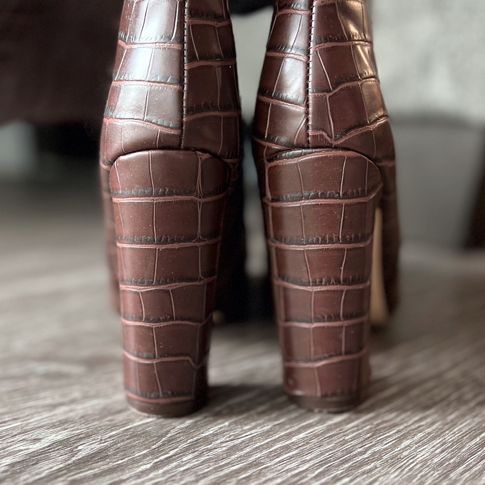 Steve Madden Nikitta Croc Leather Embossed Knee High Boots 6.5 - Picture 3 of 7